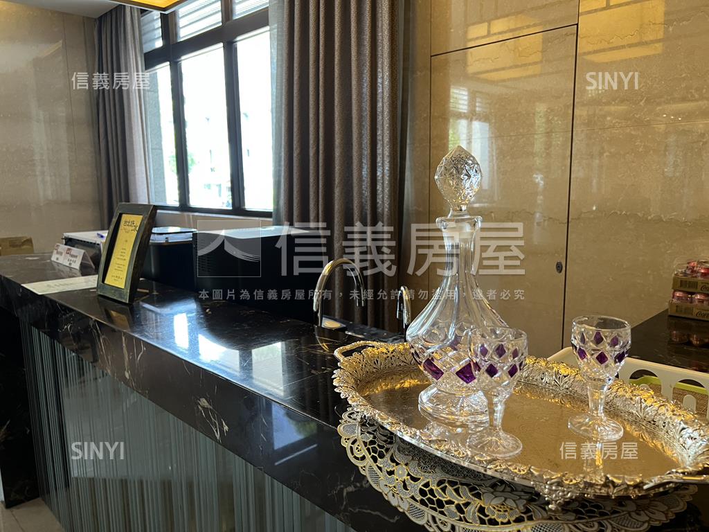 山晴公園綠景大三房房屋室內格局與周邊環境