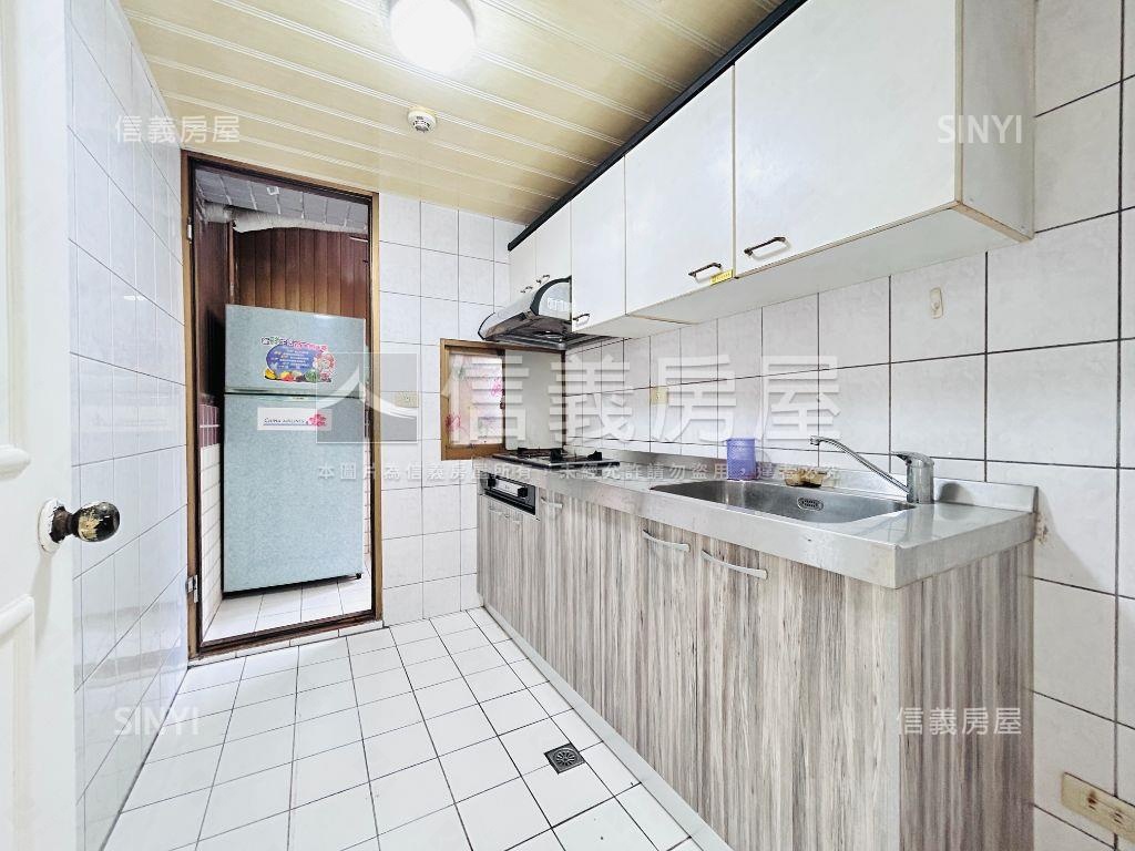 近藝文三房房屋室內格局與周邊環境