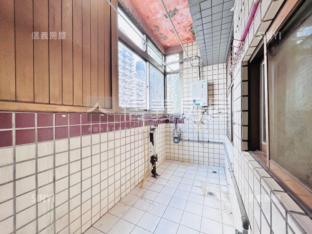 近藝文三房房屋室內格局與周邊環境