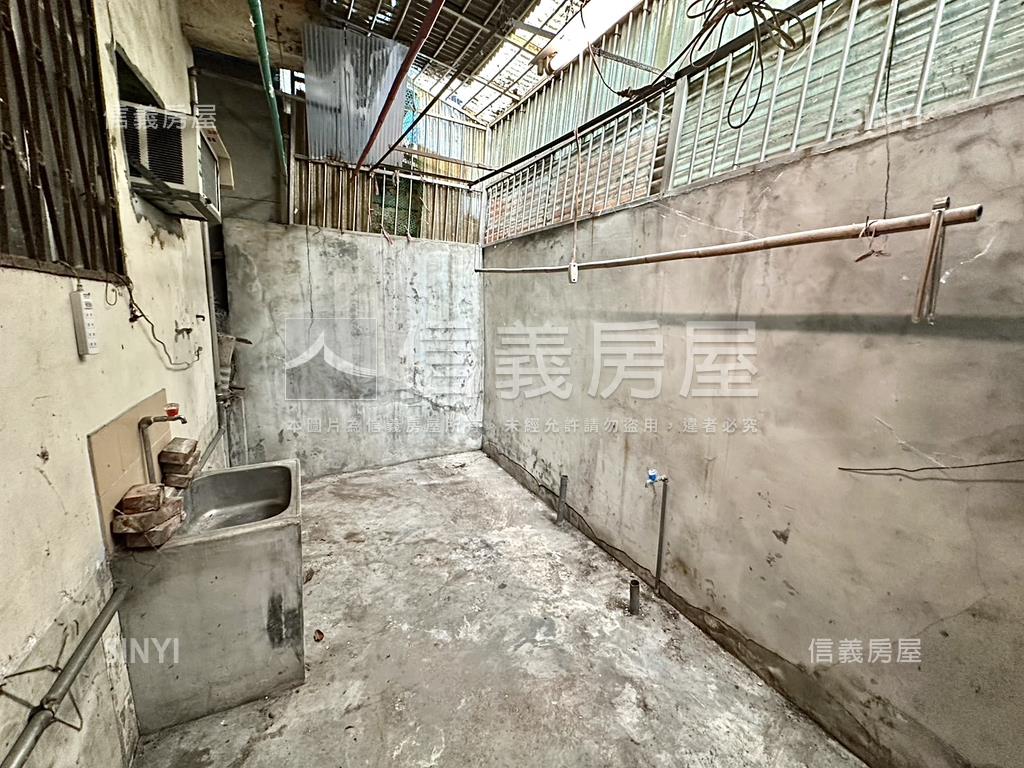 拾光綠意★鄰公園面寬一樓房屋室內格局與周邊環境