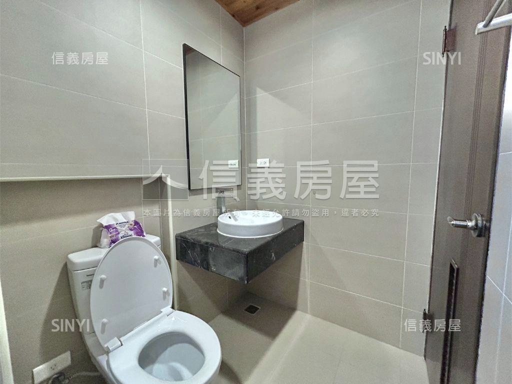 雲品苑質感景觀３房平車房屋室內格局與周邊環境