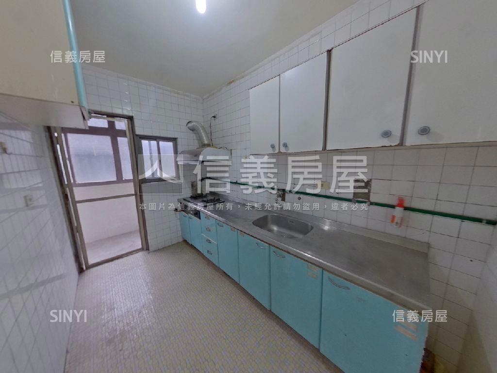 空二採光大三房房屋室內格局與周邊環境