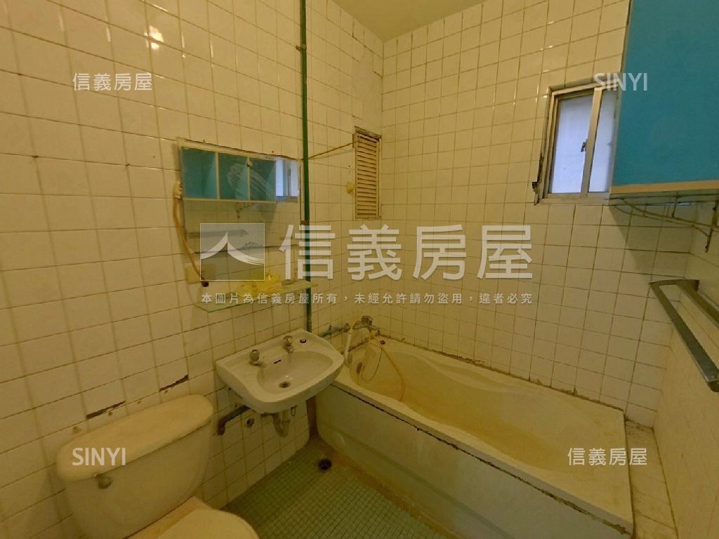 空二採光大三房房屋室內格局與周邊環境