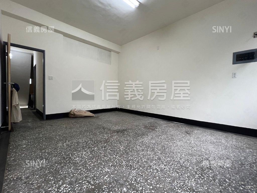 近成大店面透天Ｂ房屋室內格局與周邊環境