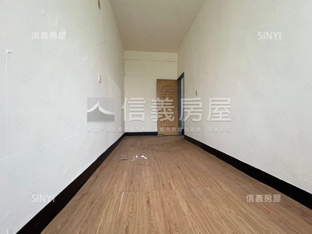 近成大店面透天Ｂ房屋室內格局與周邊環境