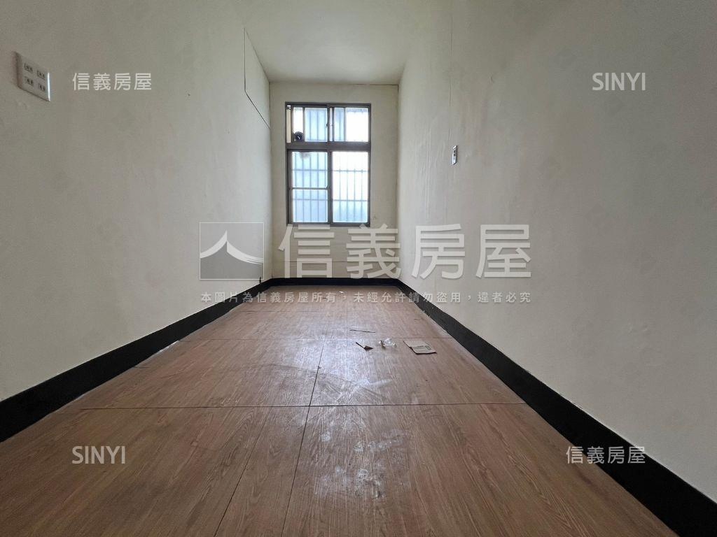 近成大店面透天Ｂ房屋室內格局與周邊環境