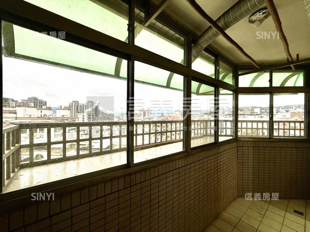 好划算．視野採光三房房屋室內格局與周邊環境