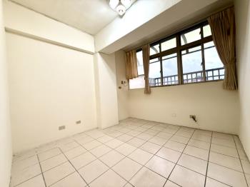 順心平安．視野採光三房