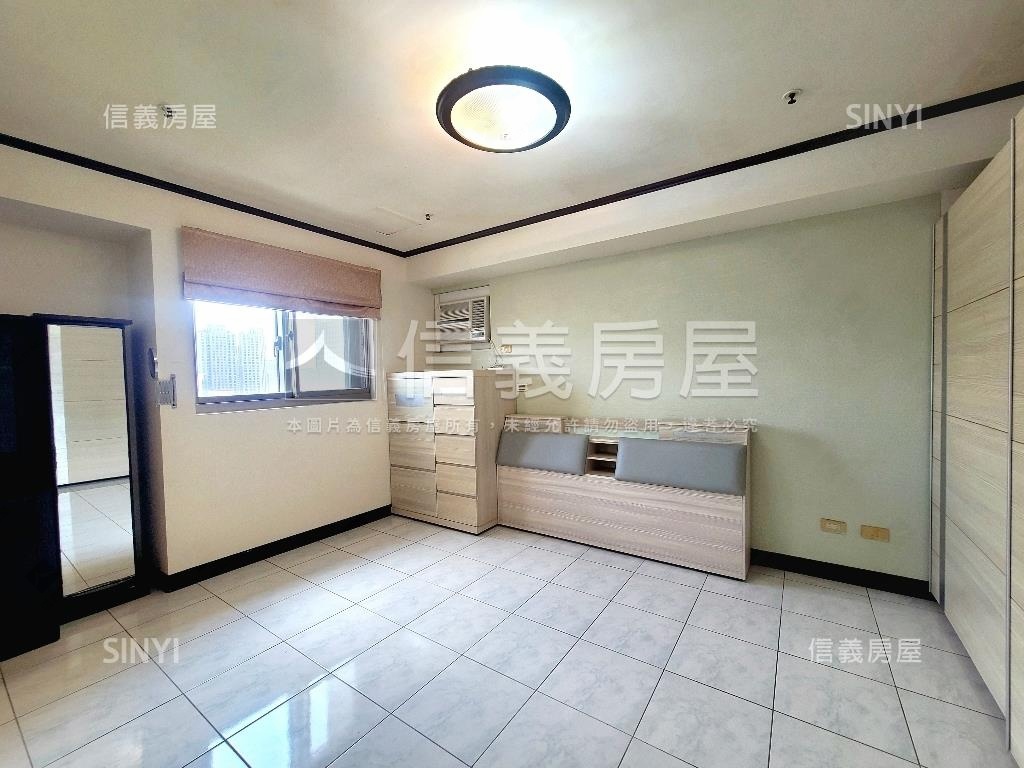 尊爵不凡．景觀四房車位房屋室內格局與周邊環境