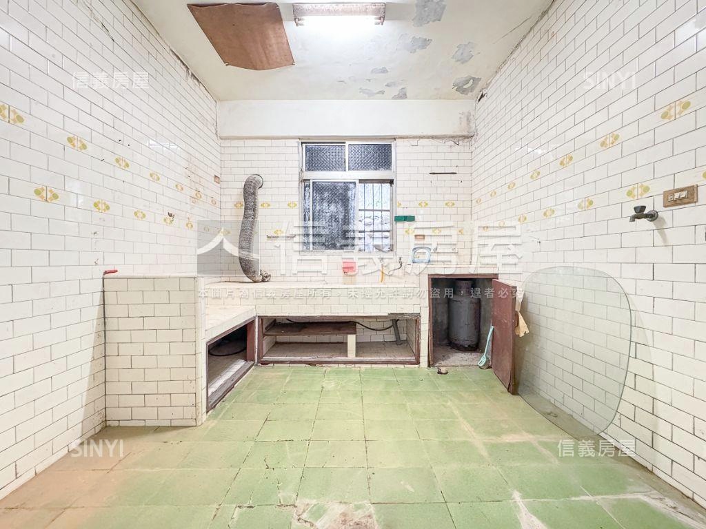 低總價藝術街靜巷宅房屋室內格局與周邊環境