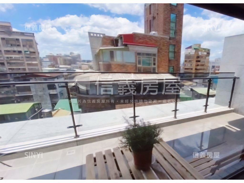 中正文華稀有露臺戶房屋室內格局與周邊環境