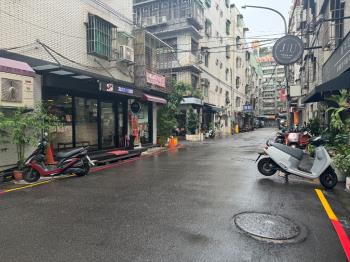 後港一路精美店面