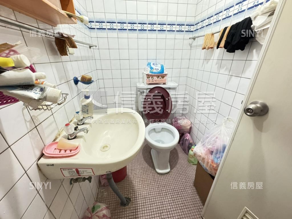 信義區超值公寓房屋室內格局與周邊環境