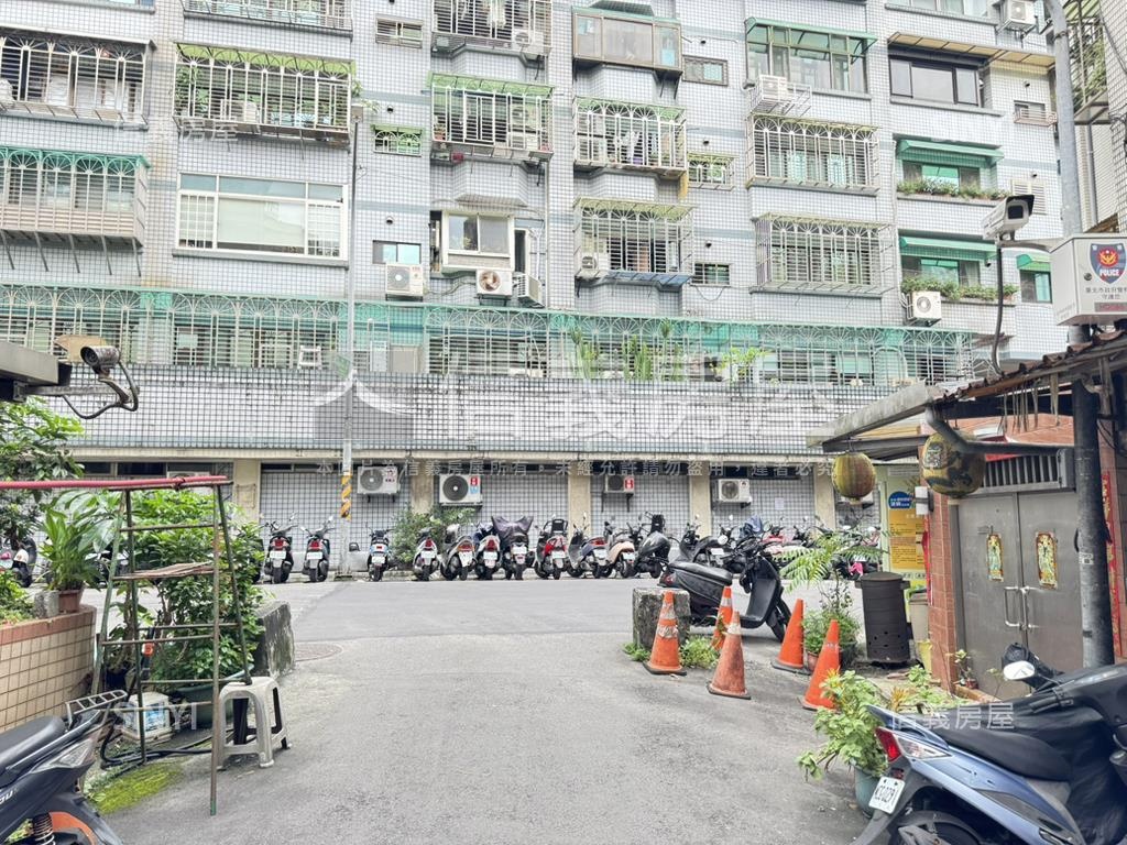 信義區超值公寓房屋室內格局與周邊環境