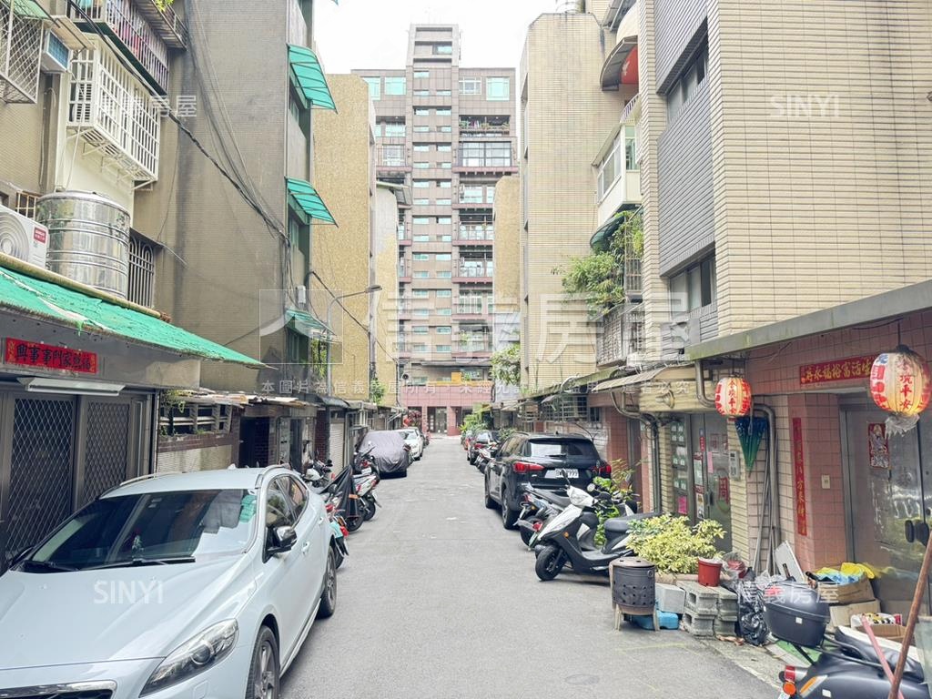 信義區超值公寓房屋室內格局與周邊環境