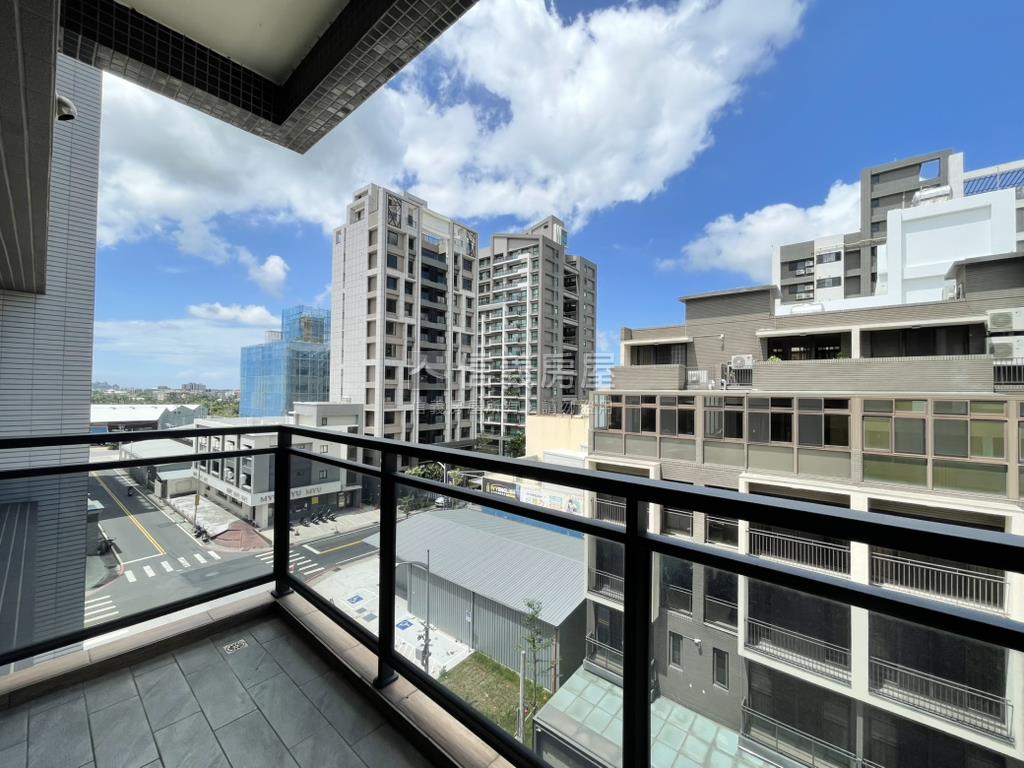 稀有力天品學採光美屋房屋室內格局與周邊環境