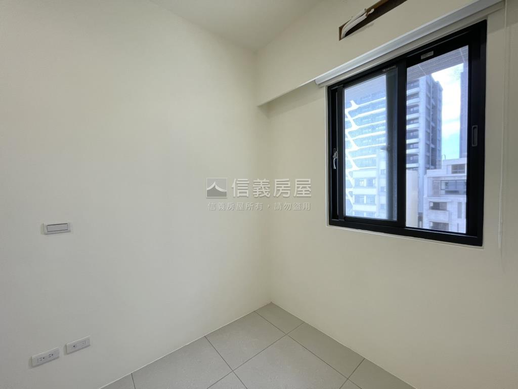 稀有力天品學採光美屋房屋室內格局與周邊環境