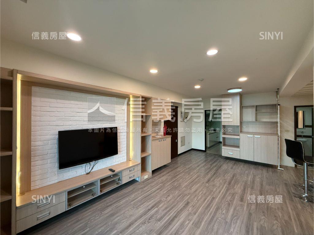 水岸之星美３房平車面學校房屋室內格局與周邊環境