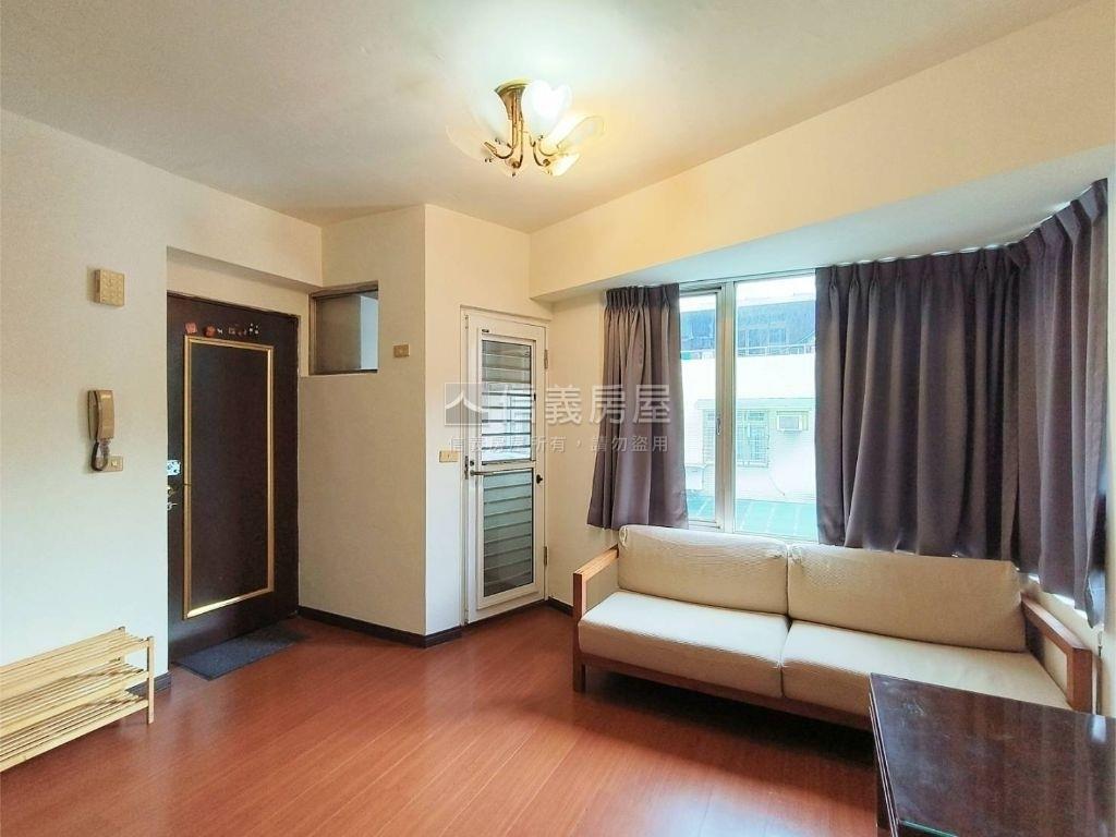 近捷運～靜巷獨棟小資成家房屋室內格局與周邊環境