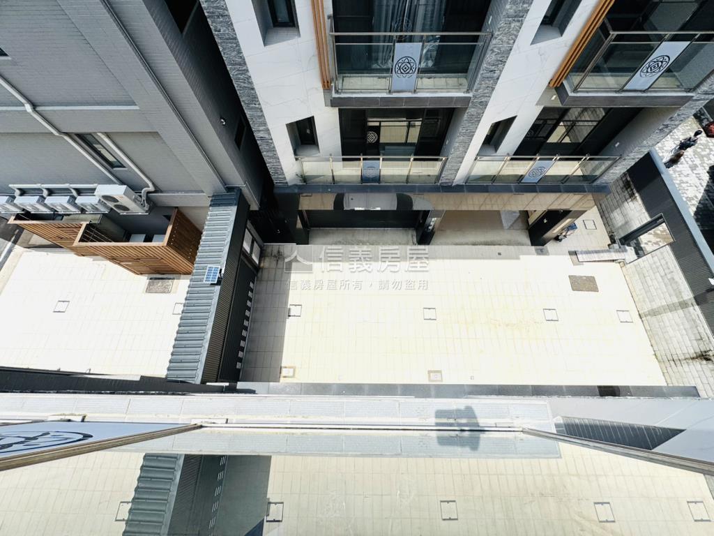 潭子全新間間套房電梯別墅房屋室內格局與周邊環境