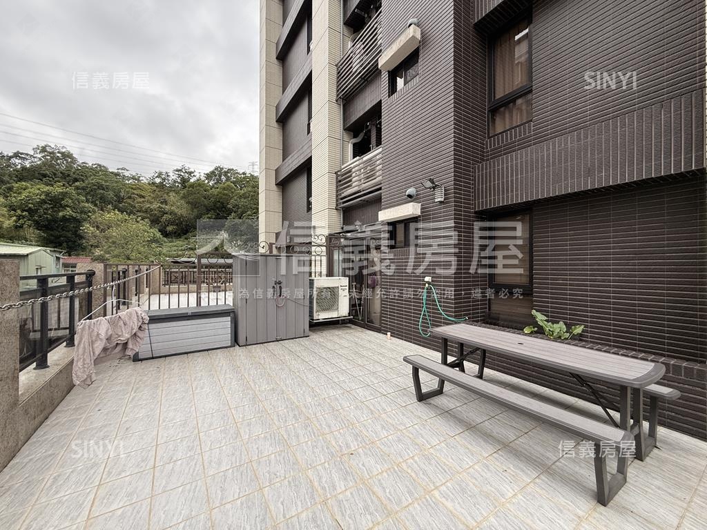 ＜喜砌＞兩房露臺戶配車位房屋室內格局與周邊環境