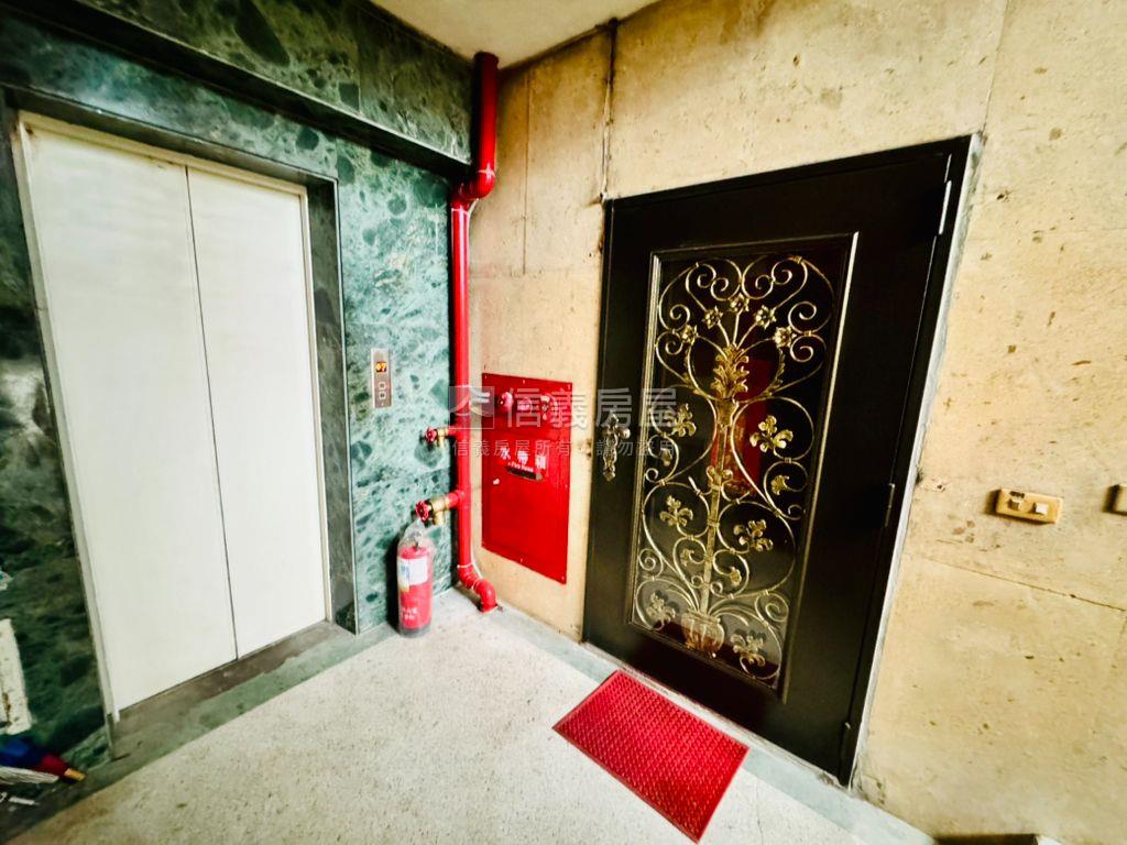 區公所電梯四房美廈房屋室內格局與周邊環境