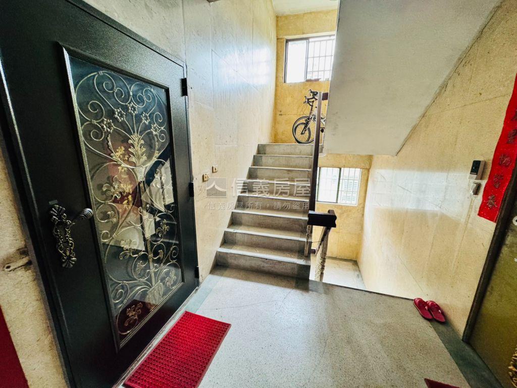 區公所電梯四房美廈房屋室內格局與周邊環境