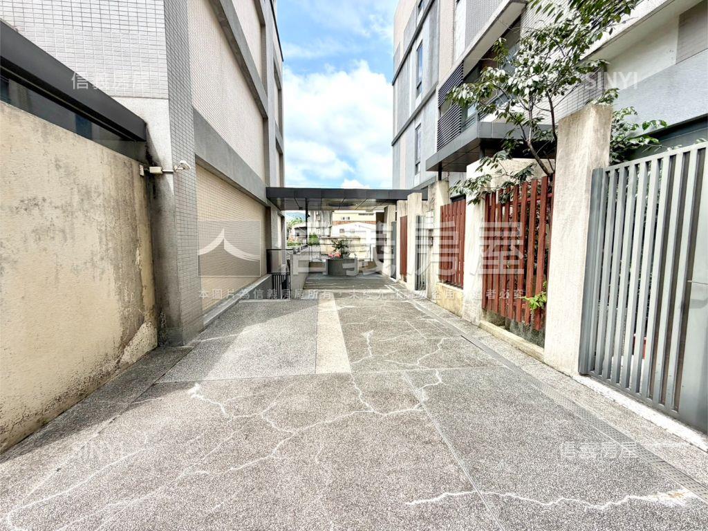 竹東大同精華車庫透店房屋室內格局與周邊環境