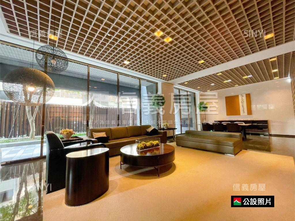 臻藏忠泰極露台戶附雙車位房屋室內格局與周邊環境