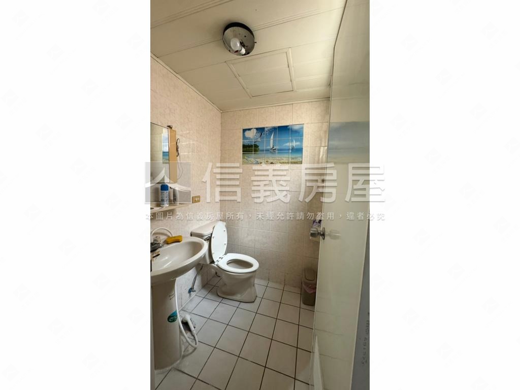 冠綸台北電梯三房房屋室內格局與周邊環境