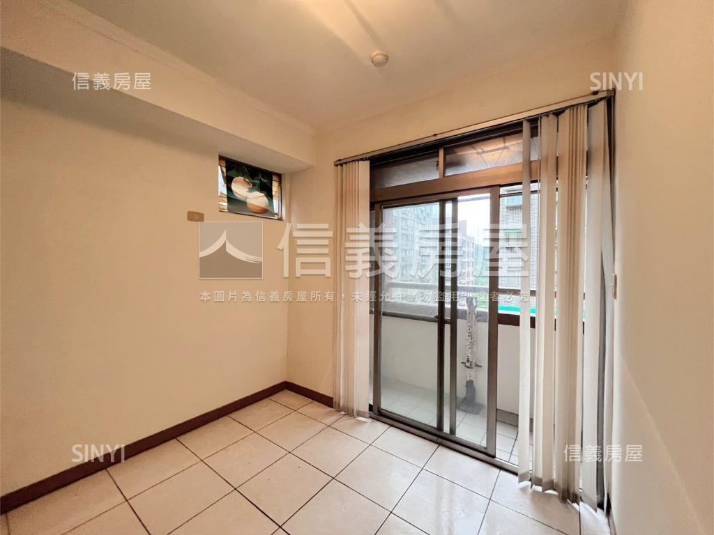 國泰民安朗境三房房屋室內格局與周邊環境