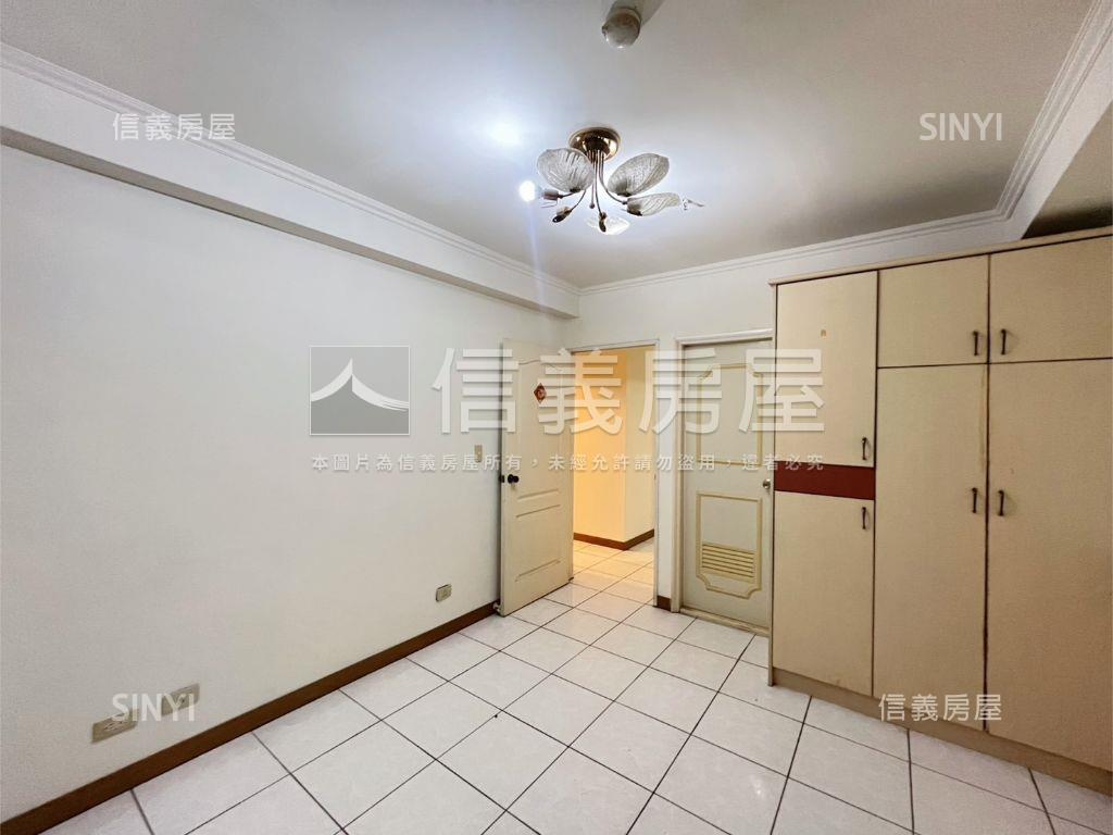 國泰民安朗境三房房屋室內格局與周邊環境