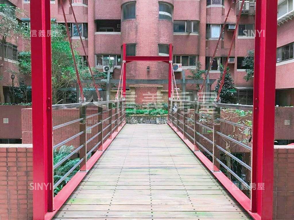 國泰民安朗境三房房屋室內格局與周邊環境