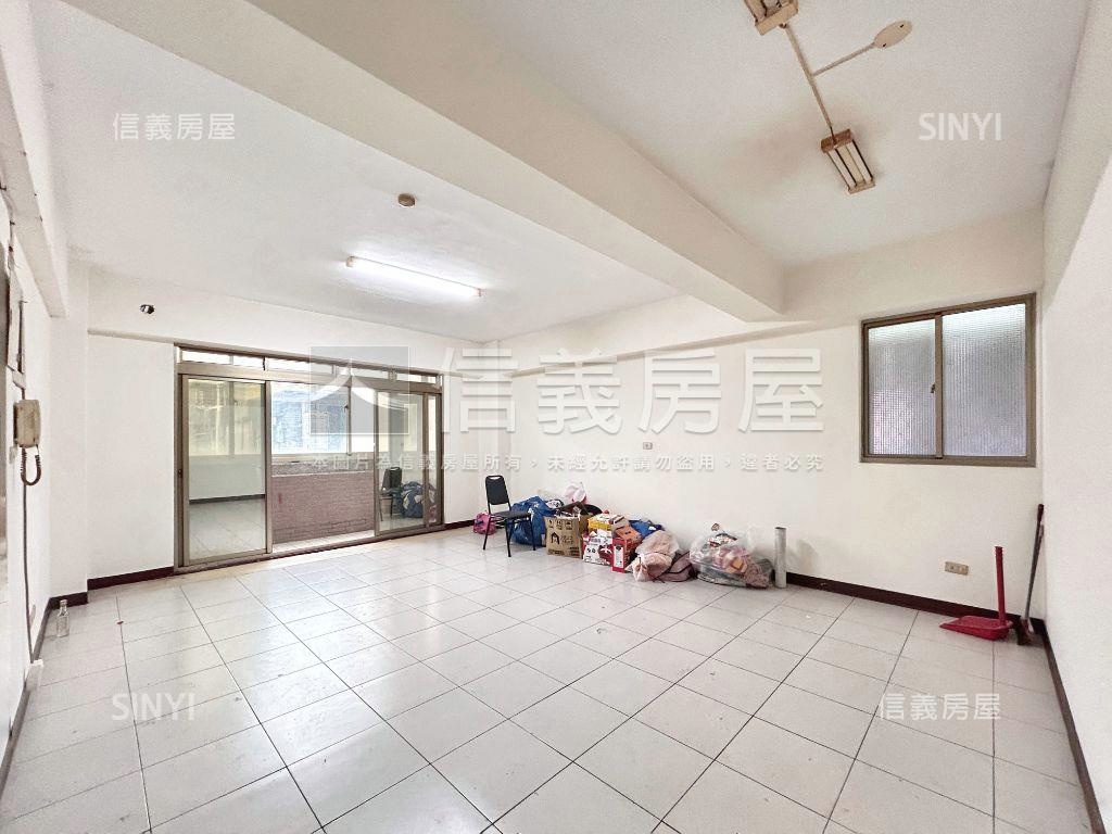 成泰路三段華廈四房房屋室內格局與周邊環境