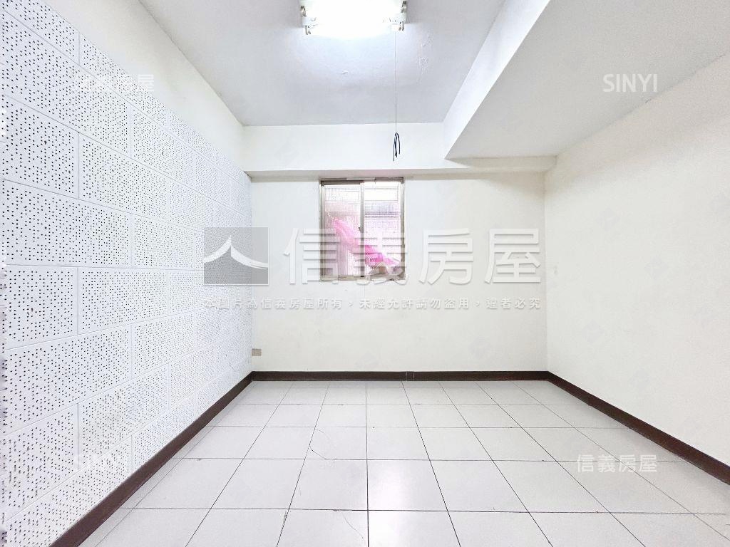 成泰路三段華廈四房房屋室內格局與周邊環境