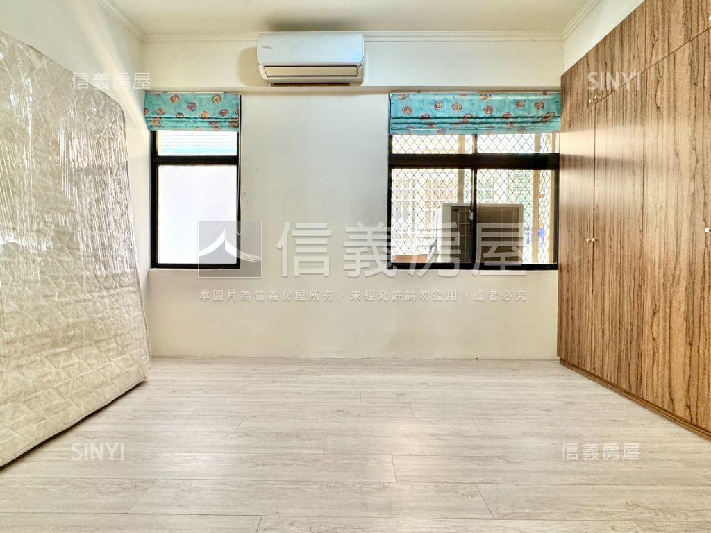 仁武濱湖美景悠美別墅房屋室內格局與周邊環境