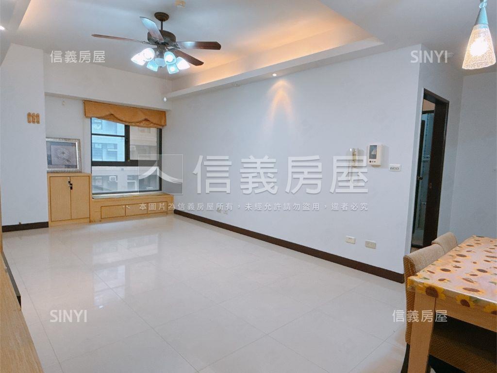 農十六紐約三房車位房屋室內格局與周邊環境
