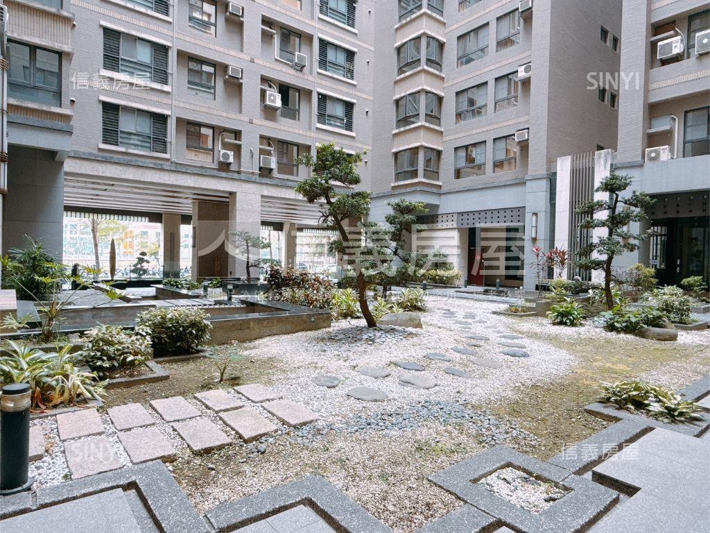 農十六紐約三房車位房屋室內格局與周邊環境