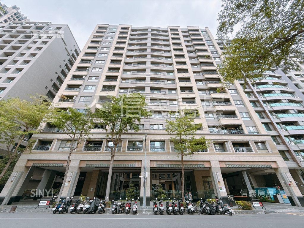 農十六紐約三房車位房屋室內格局與周邊環境