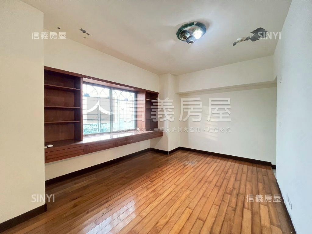 海天稀有平車高樓層帝王戶房屋室內格局與周邊環境