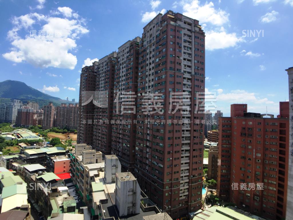 摩天高樓套房房屋室內格局與周邊環境