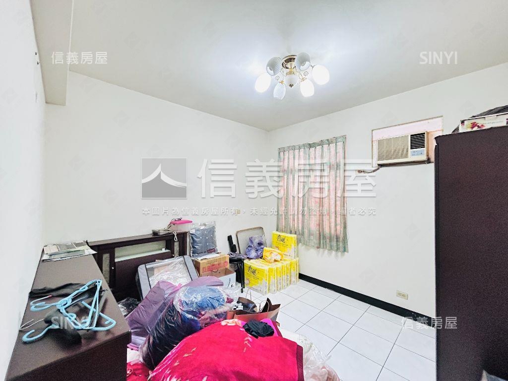 大竹夜市旁中華街透天房屋室內格局與周邊環境