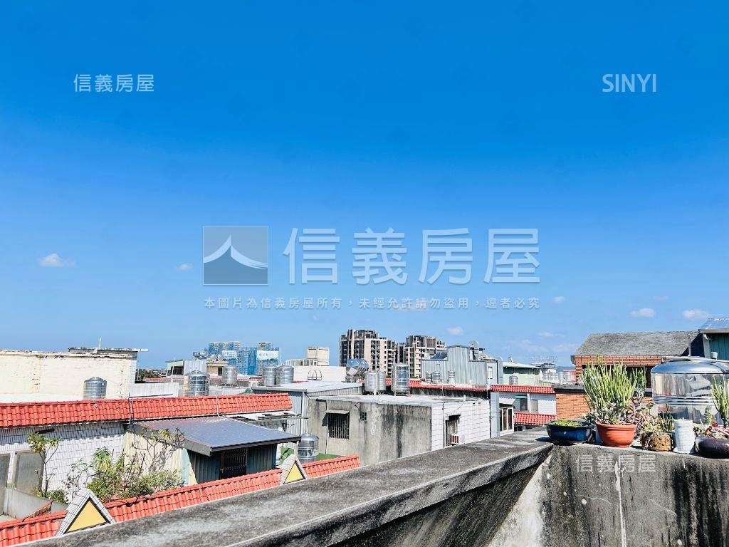 大竹夜市旁中華街透天房屋室內格局與周邊環境