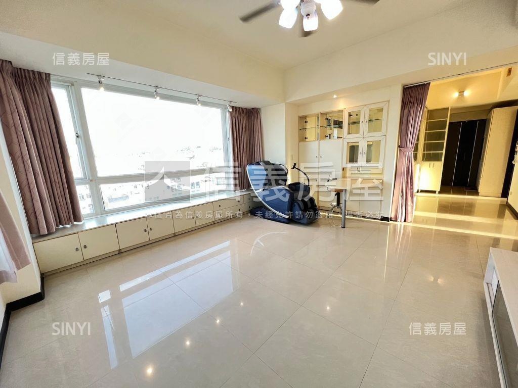 金山米蘭經典三房車位房屋室內格局與周邊環境