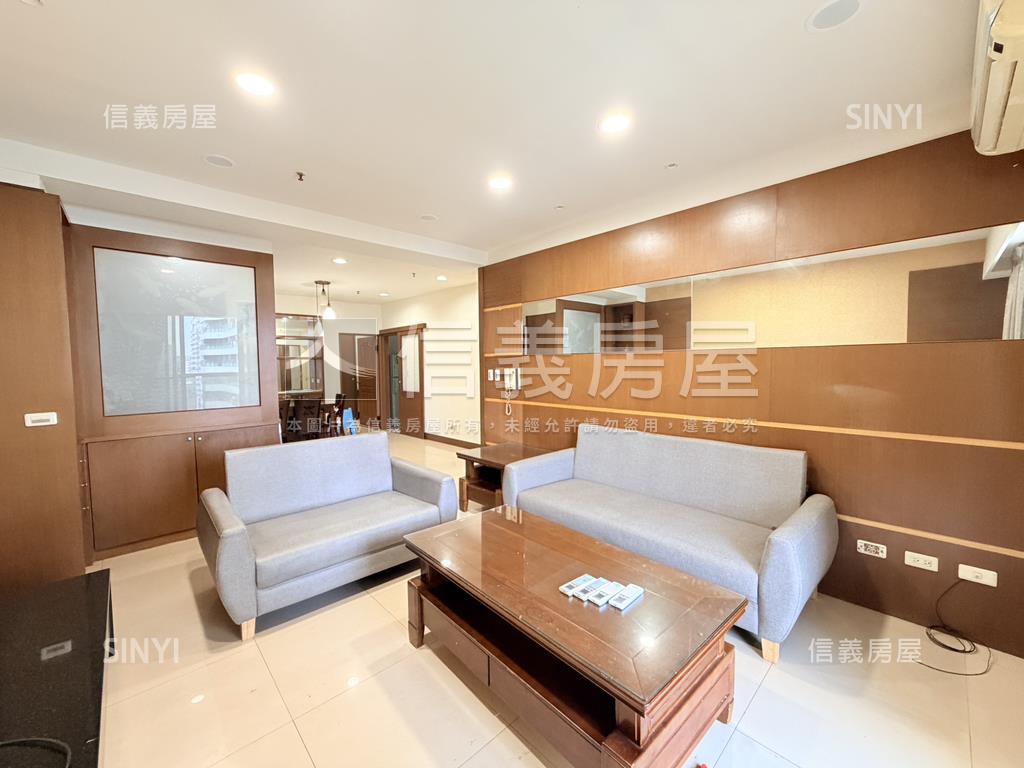 巨蛋‧博愛首排三房平車房屋室內格局與周邊環境