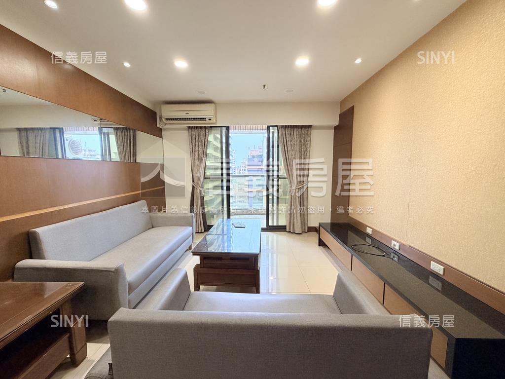 巨蛋‧博愛首排三房平車房屋室內格局與周邊環境