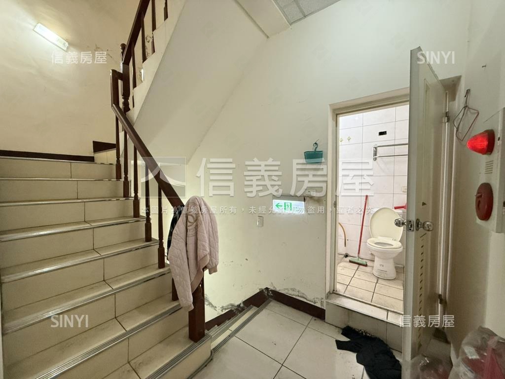 花壇中山聚財寶店房屋室內格局與周邊環境