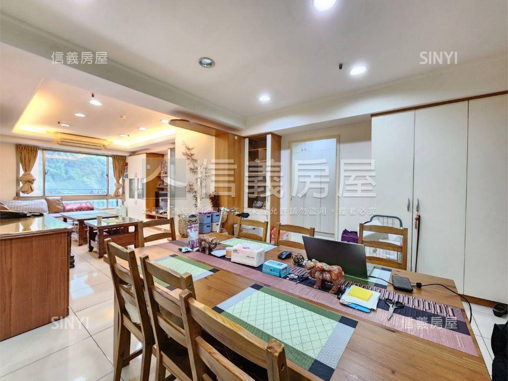 皇翔峇里島南區三房車位房屋室內格局與周邊環境