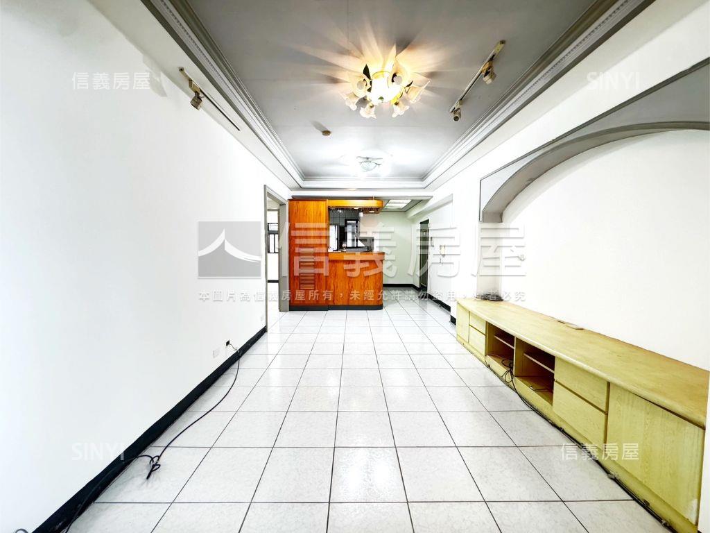 裕民路２房帶平面車位房屋室內格局與周邊環境