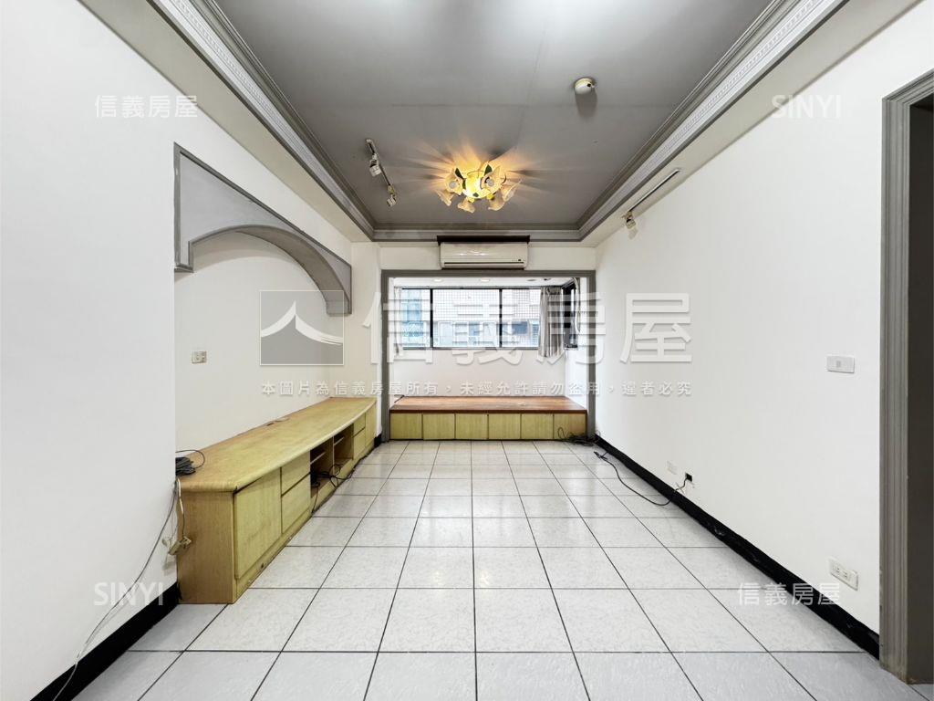 裕民路２房帶平面車位房屋室內格局與周邊環境